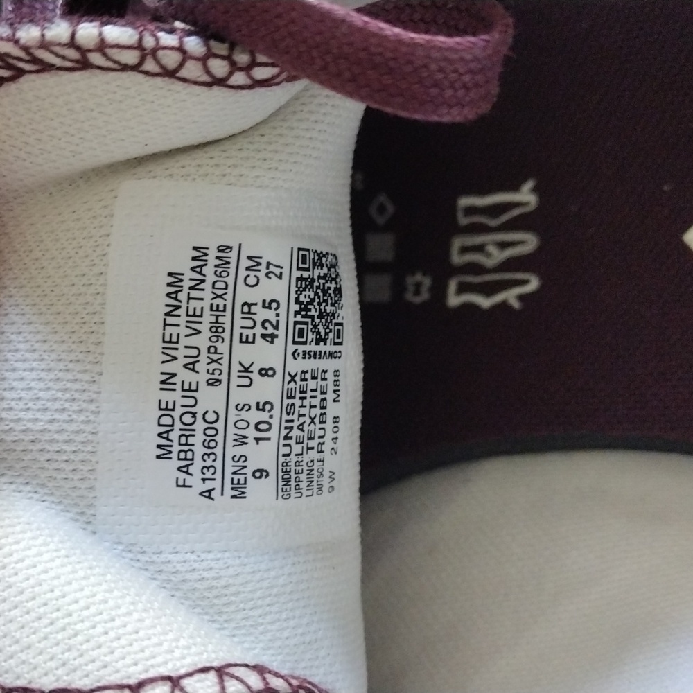 Converse Run Star Trainer. Bloodstone/Egret/White. Low Top Shoe. Unisex - Picture 14 of 16